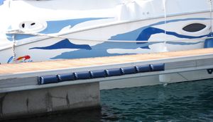 Fender für Yachthäfen / für den Steg