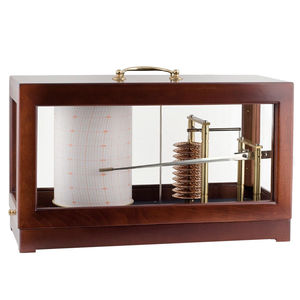 analoger Barograph