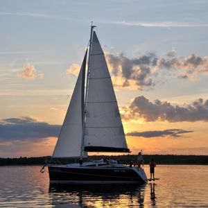 Segelboot für Kreuzfahrten