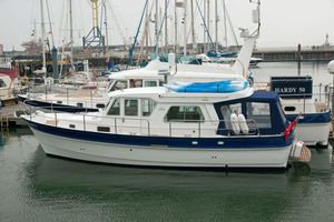 Express-Cruiser / Innenborder 1