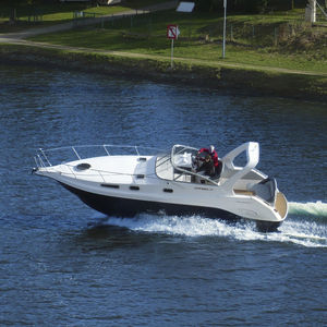 Cabin-Cruiser / Innenborder