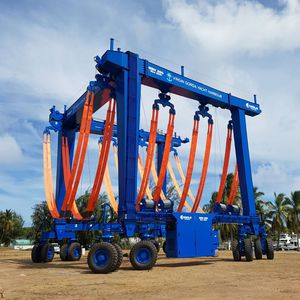 Travellift mit Allradlenkung 1
