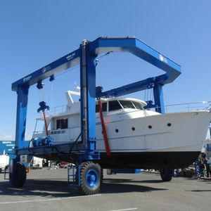 Travellift 1