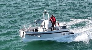 Hafenservice-Boot Berufsschiff 1
