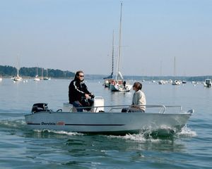 Bass-Boat / für die Fischerei