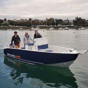 Taucherbasisboot Berufsschiff