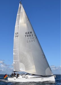Asymmetrischer Spinnaker