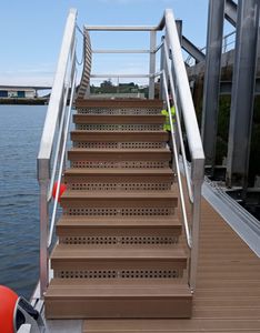 Treppe für Steg 1