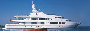 Fahrten-Megayacht / mit Ruderhaus / Stahl / 5 Kabinen