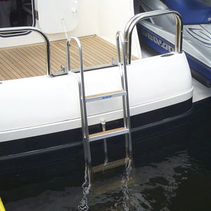 Bootsleiter / versenkbar / zum Baden / manuell