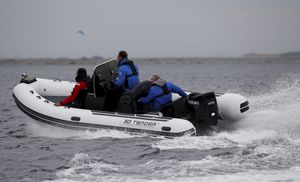 Außenborder-Schlauchboot