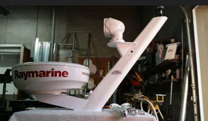 Antennenhalterung für Marineanwendungen