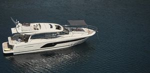 Fahrten-Motoryacht