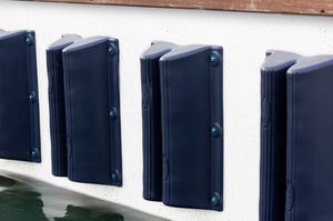 Fender für Yachthafen 1