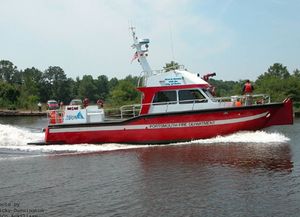 Feuerlöschboot-Berufsschiff 1
