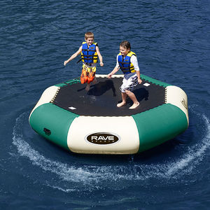 Trampolin-Wasserspielgerät 1