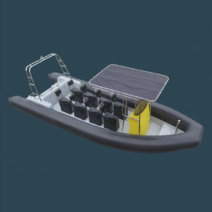Außenborder-Schlauchboot 1