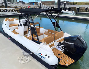 Außenborder-Schlauchboot