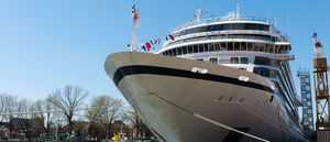 Kreuzfahrtschiff 1