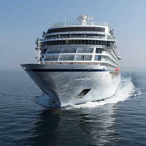 Kreuzfahrtschiff 1