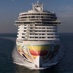 Kreuzfahrtschiff 1