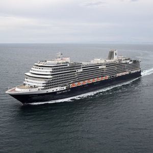 Kreuzfahrtschiff 1