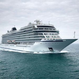 Kreuzfahrtschiff / Lloyd’s Register of Shipping 1