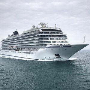 Kreuzfahrtschiff 1