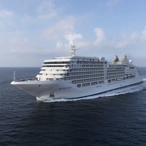 Kreuzfahrtschiff 1