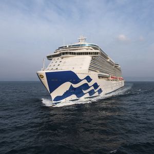Kreuzfahrtschiff 1
