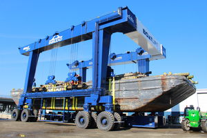 Travellift mit Allradlenkung