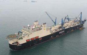 Kran für Offshore-Service-Schiff