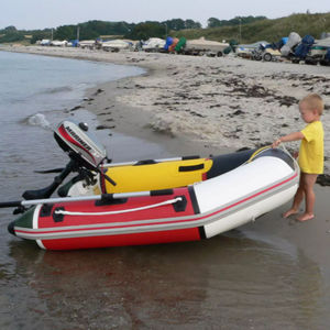 Außenborder-Schlauchboot 1