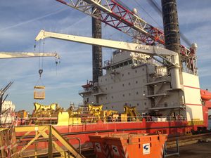 Kran für Schiffe / Deck