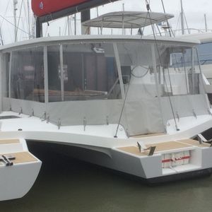Cockpitverdeck für Katamarane 1