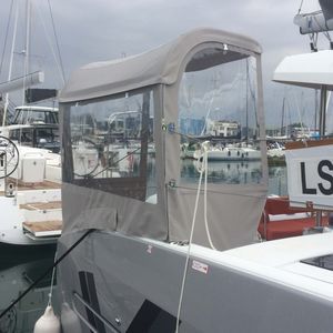Cockpitverdeck für Motorboot