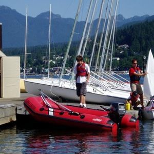 Außenborder-Schlauchboot 1
