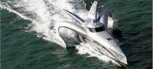Motor-Trimarane Motoryacht 1