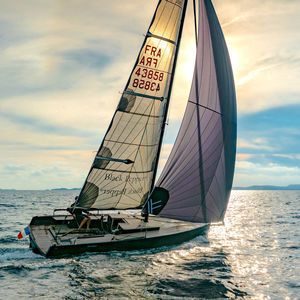 Segelboot für sportliches Fahrtensegeln