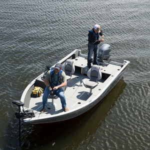 Bay-Boat / Außenborder 1