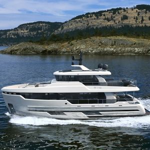 Motoryacht für Kreuzfahrten