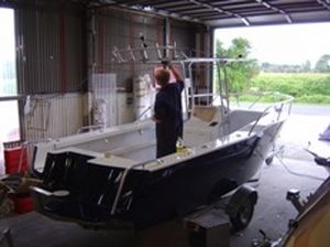 Außenborder-Konsolenboot 1