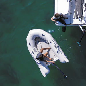 Außenborder-Schlauchboot