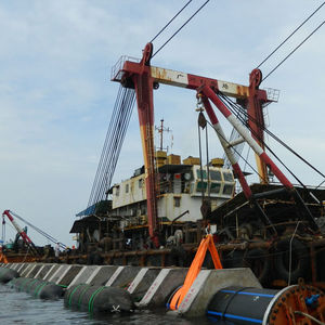 schwimmender Ponton / Arbeit / für Häfen