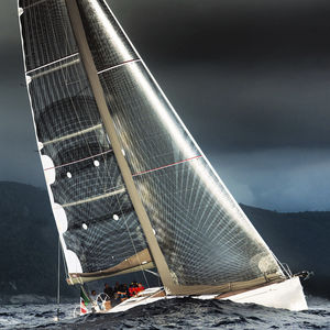 Segelyacht für Fahrten- und Regattasegeln