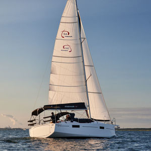 Segelboot für Kreuzfahrten