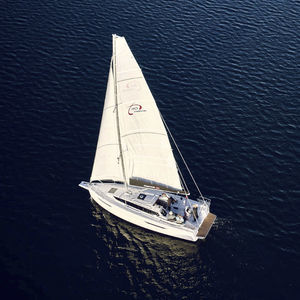 Segelboot für Kreuzfahrten
