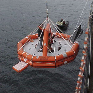 Rettungsinsel für Schiffe 1