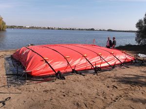 Kohlenwasserstoffbehälter