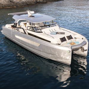Express-Cruiser / Katamaran 1